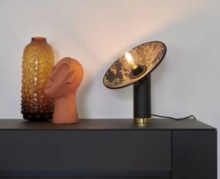 Kumo Black Gatsby free-standing lamp