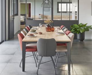 Edito metal chair